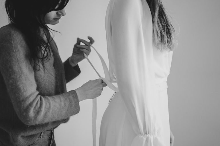 Ana des Cabanasses dans son atelier